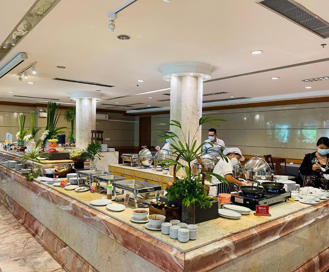 斯艾姆格昂德酒店 乌隆他尼 外观 照片