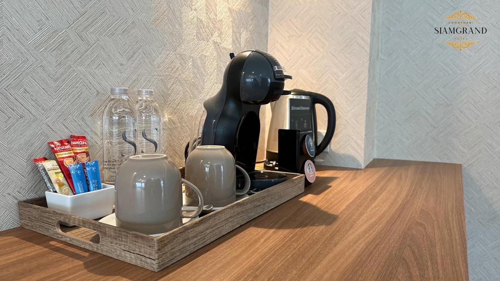 斯艾姆格昂德酒店 乌隆他尼 外观 照片